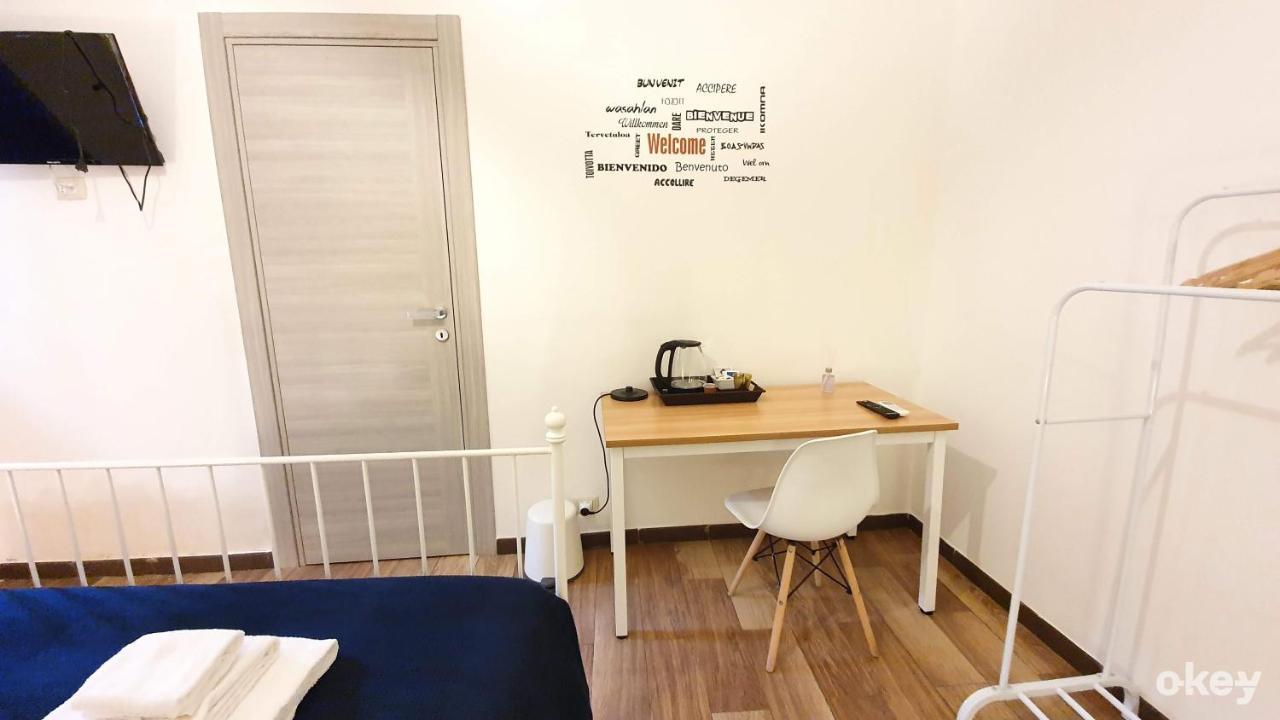 I Covi Del Viaggiatore - Bari Politecnico Extérieur photo